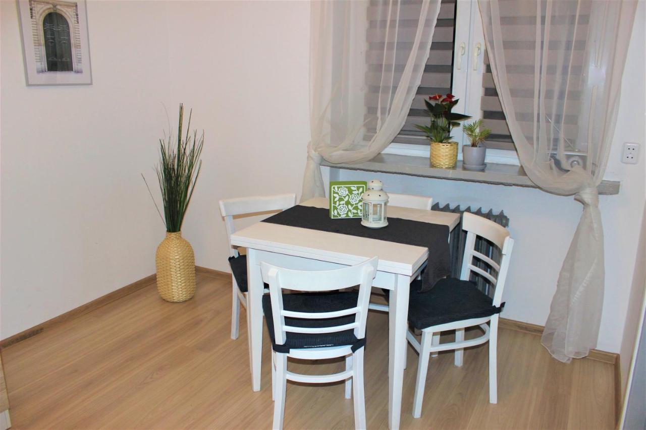 Dom Warszawa/Legionowo Appartement Buitenkant foto